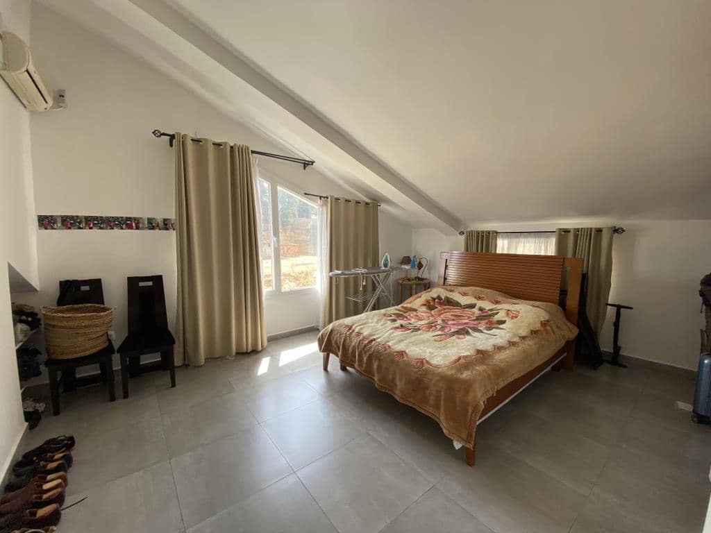 Loue Niveau Villa El-Biar 2