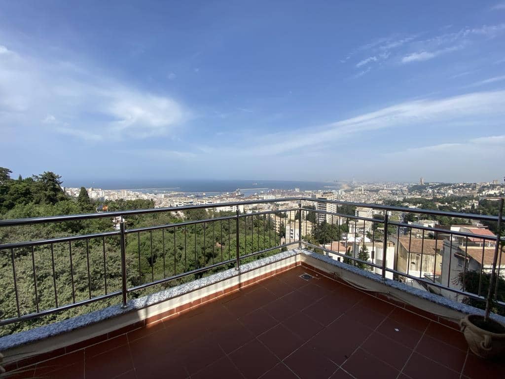 Loue Niveau Villa El-Biar
