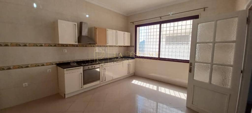 Location Immeuble El Mouradia 9