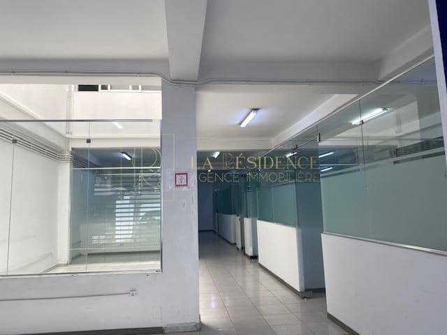 Location Immeuble Hydra (1220m²) 6