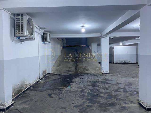 Location Immeuble Hydra (1220m²) 9