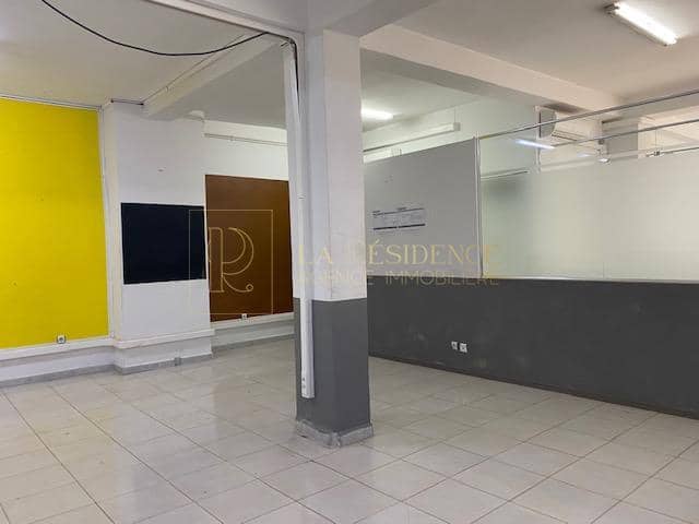 Location Immeuble Hydra (1220m²) 11