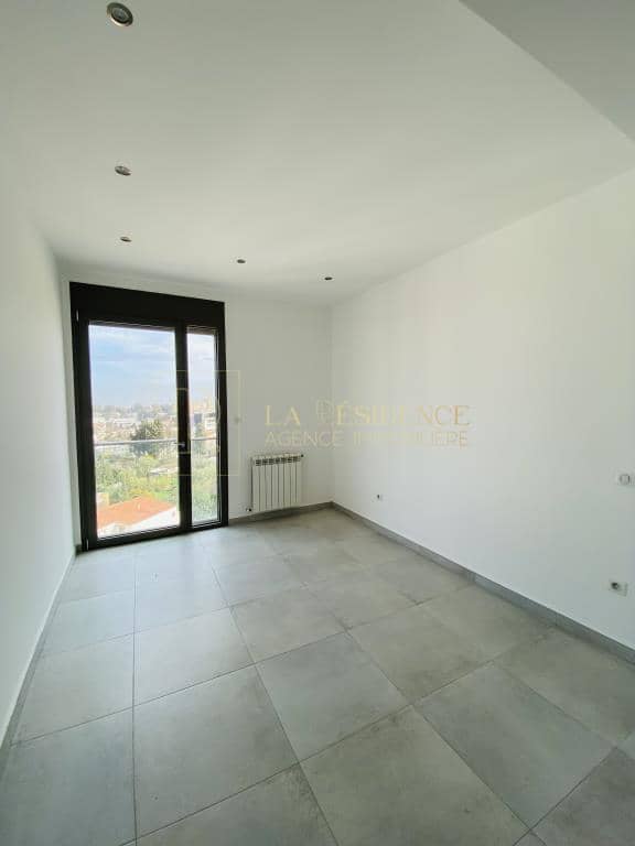 Location Appartement f5 Hydra 5