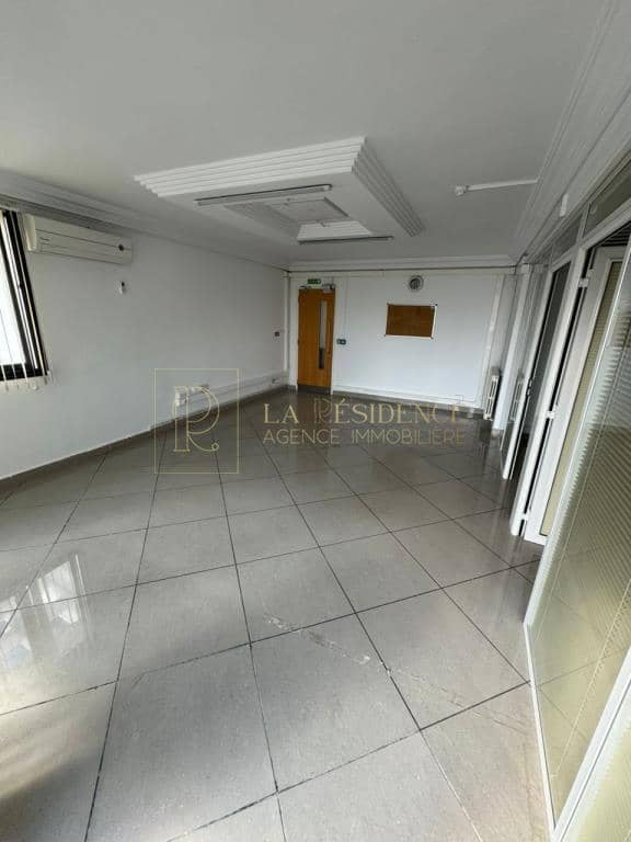 Location immeuble Hydra (1500m²) 19