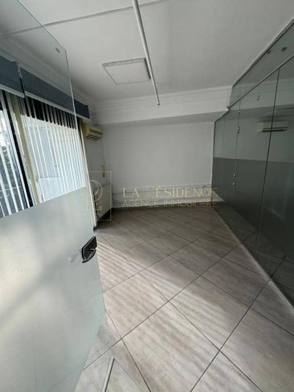 Location immeuble Hydra (1500m²) 30