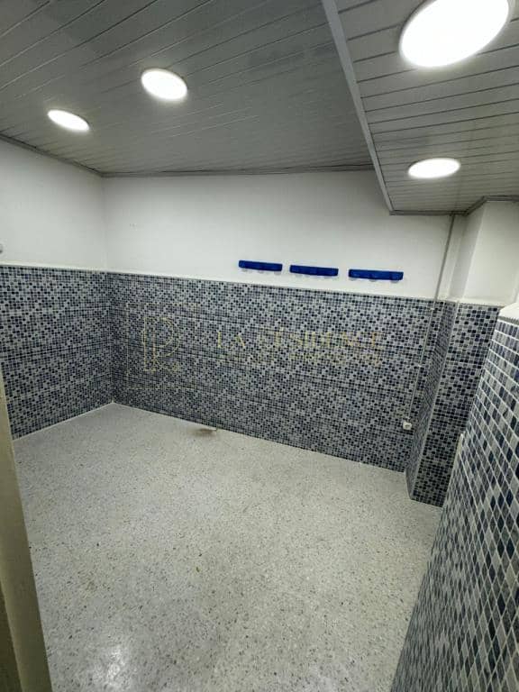 Location immeuble Hydra (1500m²) 36