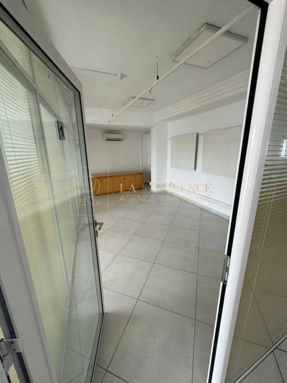 Location immeuble Hydra (1500m²) 37