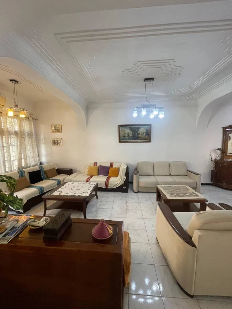 Vente villa à Dely Brahim 8