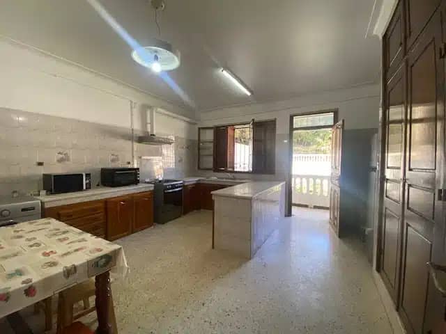 Vente villa à Hydra – Mackley 2