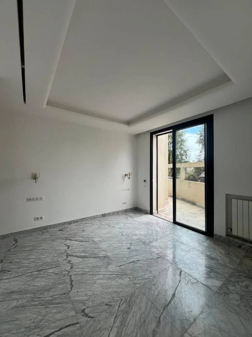 Location appartement F4 à Hydra 8